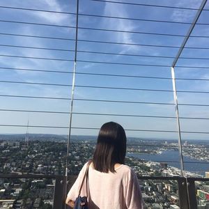 Meet your Posher, Yi